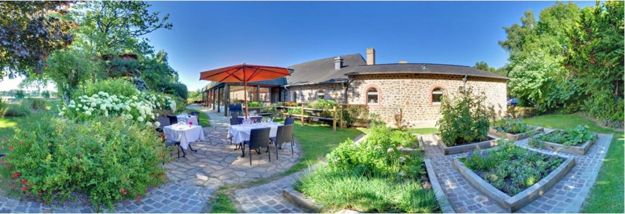 Au Relais Du Gue De Selle Hotel Mézangers Екстериор снимка
