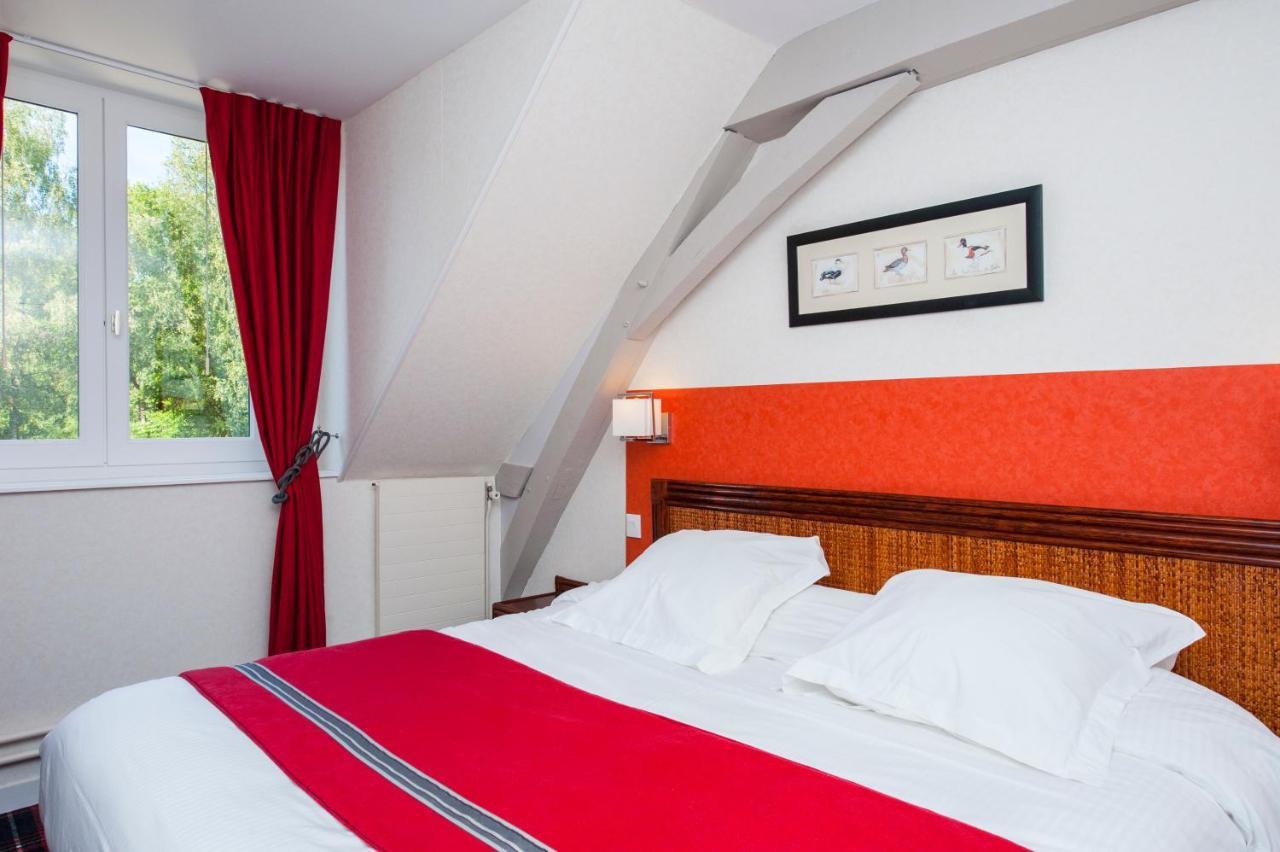 Au Relais Du Gue De Selle Hotel Mézangers Екстериор снимка