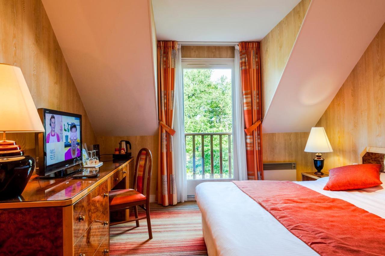 Au Relais Du Gue De Selle Hotel Mézangers Екстериор снимка